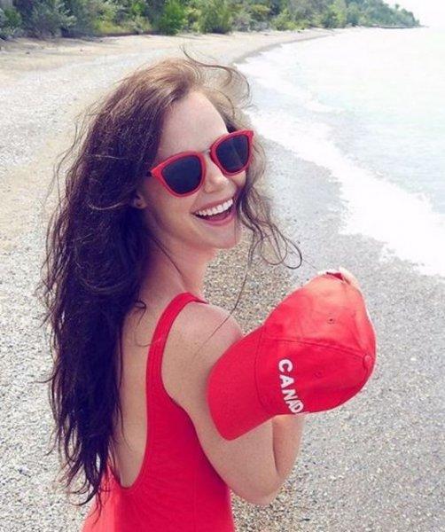 Kış Olimpiyatları'nın güzel sporcuları 