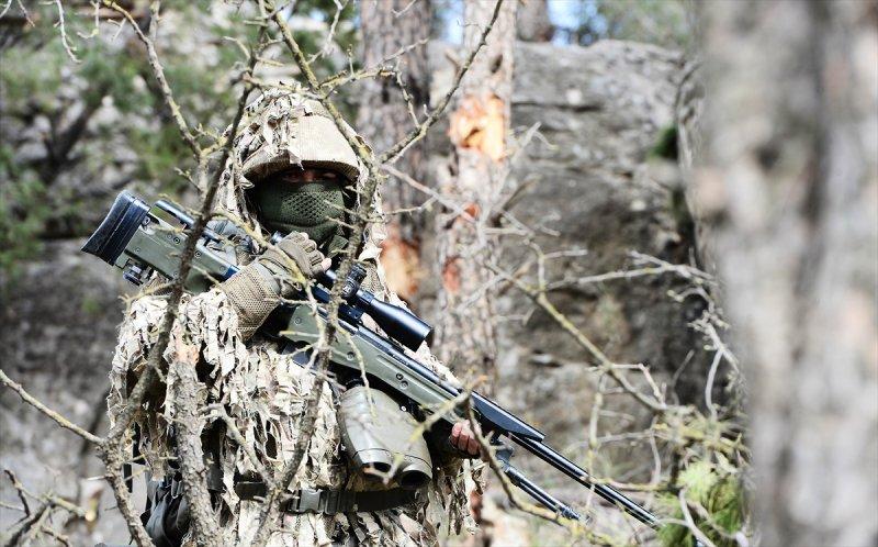 TSK'nin keskin nişancıları Afrin'de