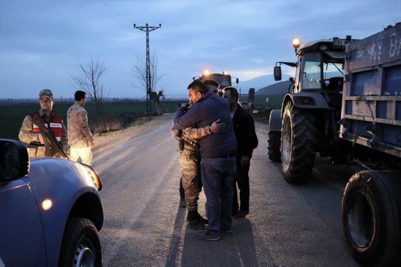 Askeri konvoy Hatay'a ulaştı