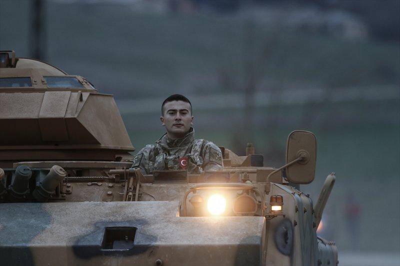 Askeri konvoy Hatay'a ulaştı