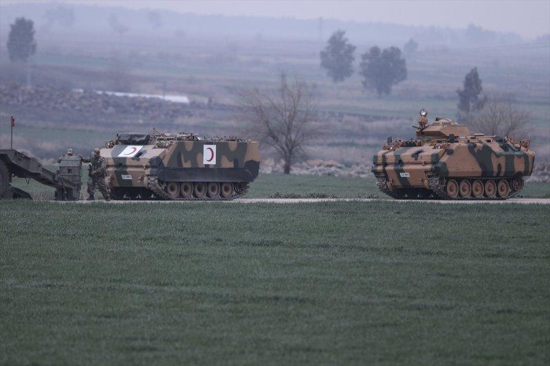 Askeri konvoy Hatay'a ulaştı