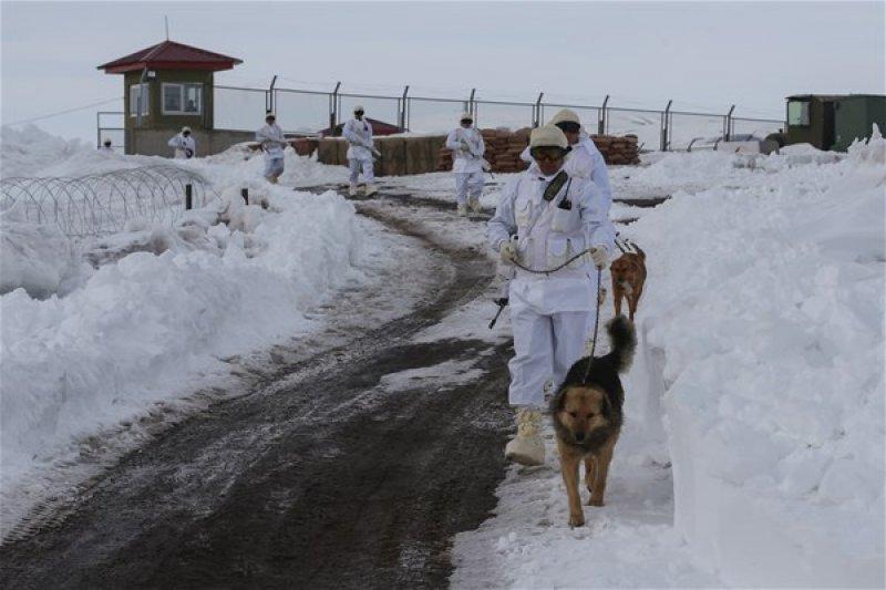 Mehmetçik eksi 20 derecede vatan nöbetinde