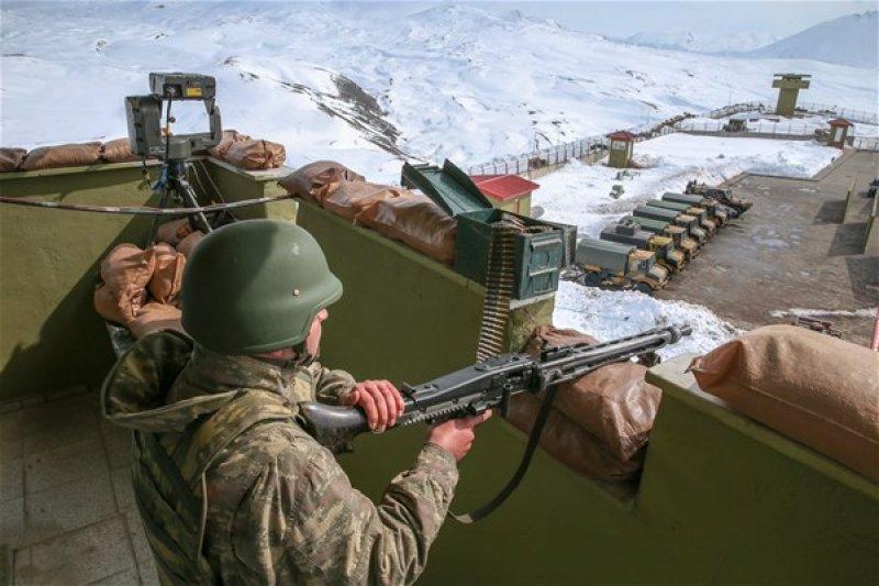 Mehmetçik eksi 20 derecede vatan nöbetinde