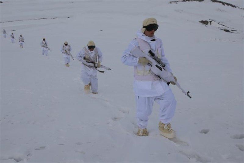 Mehmetçik eksi 20 derecede vatan nöbetinde