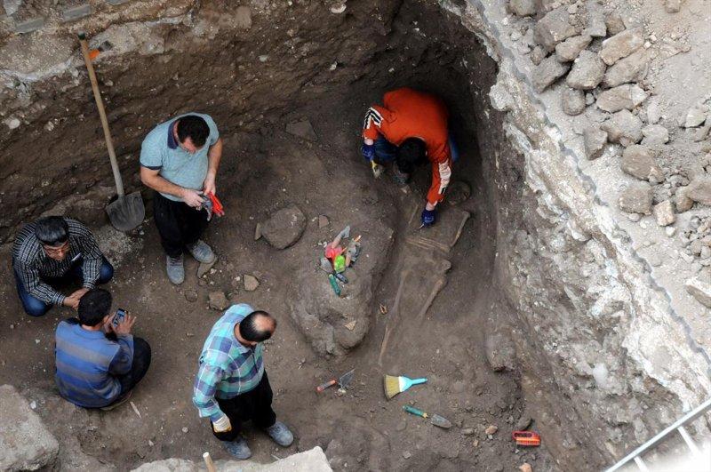 Sondaj çalışmasında iskelet bulundu