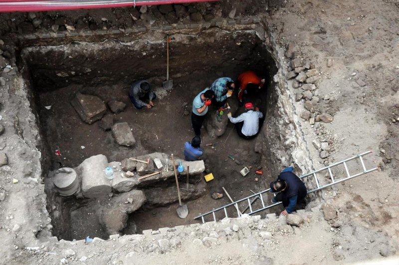 Sondaj çalışmasında iskelet bulundu