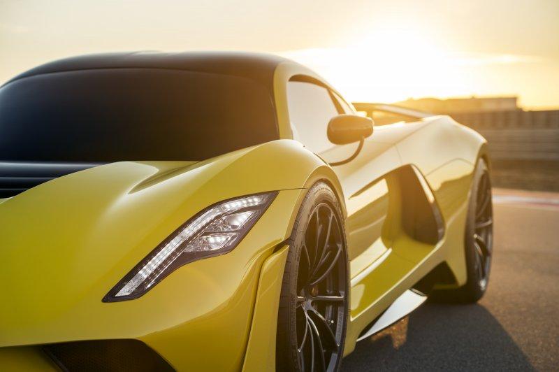 Dünyanın en hızlı otomobili: Hennessey Venom F5 