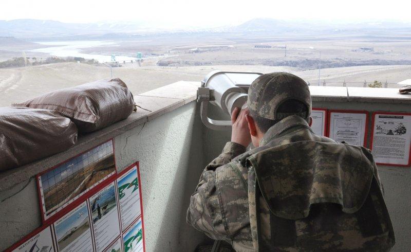 Mehmetçik eksi 15 derece soğukta nöbette