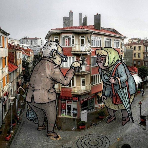 Dev illüstrasyonlarla sokak sanatı 