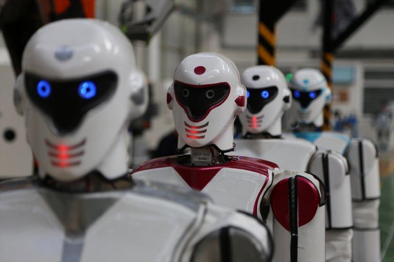 Konya'da kışla nöbetleri için robot yapıldı