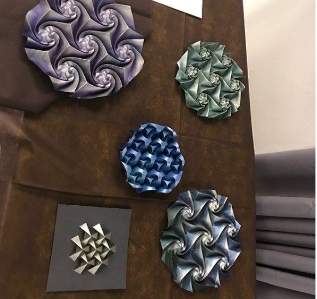 Kusudama sanatıyla yapılmış eserler