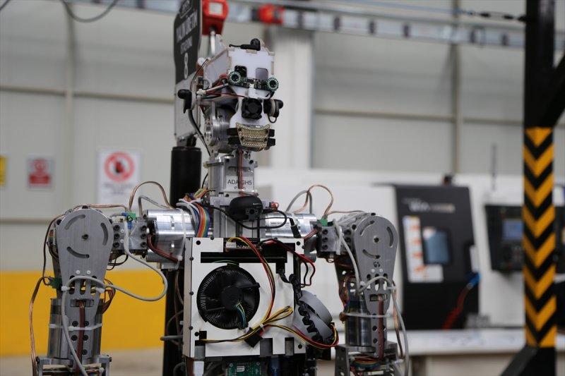 Konya'da kışla nöbetleri için robot yapıldı