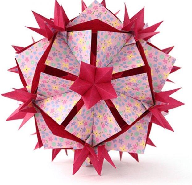 Kusudama sanatıyla yapılmış eserler