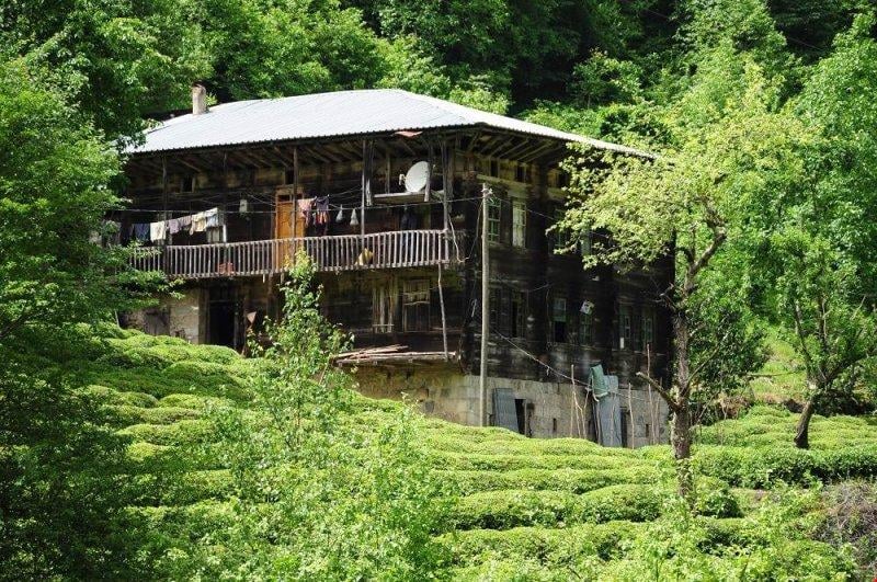 Geleneksel Karadeniz evleri