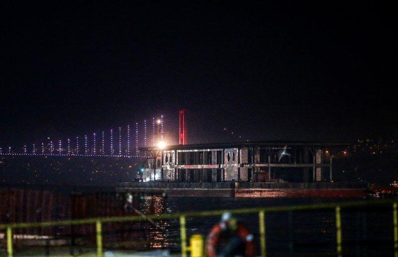 Karaköy'ün yeni iskelesi Haliç'te