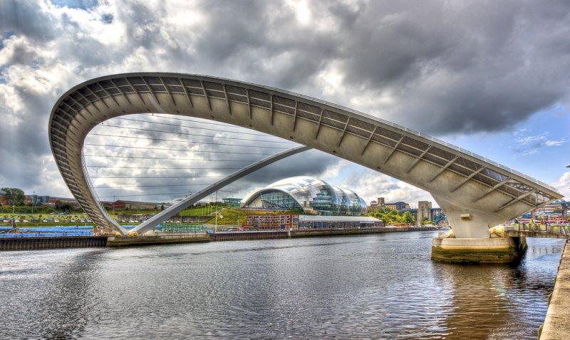 Dünyanın en farklı köprüsü:  Gateshead Milenyum 
