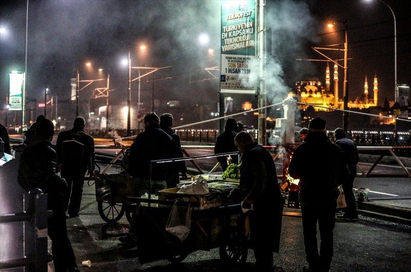 Karaköy'ün yeni iskelesi Haliç'te