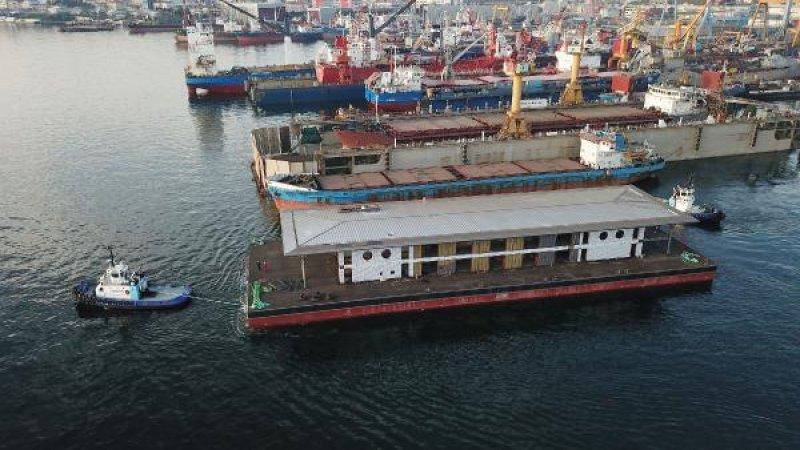 Karaköy'ün yeni iskelesi Haliç'te