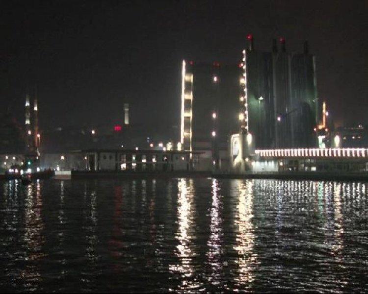 Karaköy'ün yeni iskelesi Haliç'te