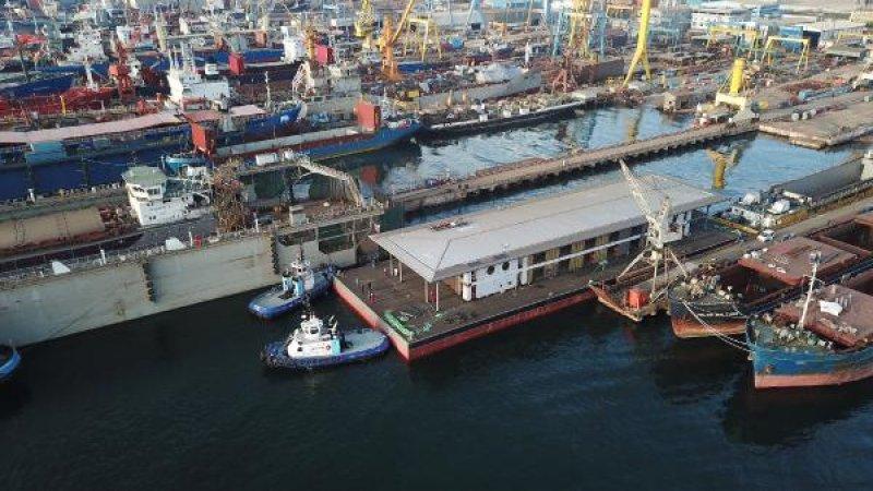 Karaköy'ün yeni iskelesi Haliç'te