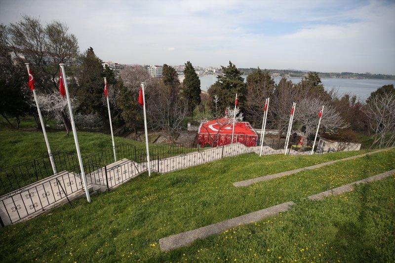 Bayraklı Baba Türbesi etkileyici hikayesiyle ilgi görüyor