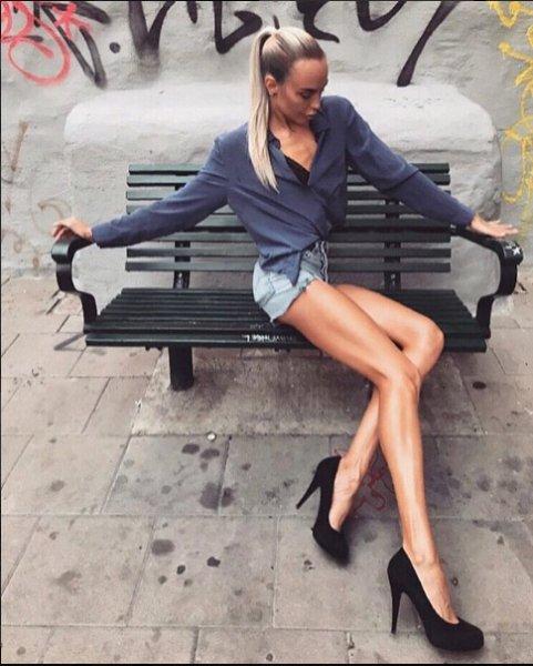 Sosyal medyanın yeni  fenomeni İsveçli model Ia Ostergren