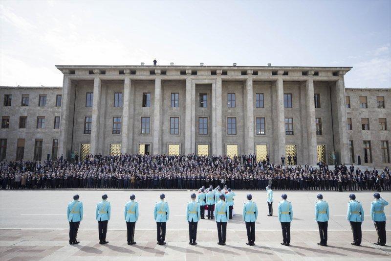 Hasan Celal Güzel için TBMM'de cenaze töreni