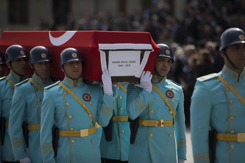 Hasan Celal Güzel için TBMM'de cenaze töreni