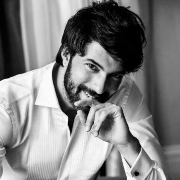 Oyuncu Engin Akyürek estetik yaptırdı iddiası 