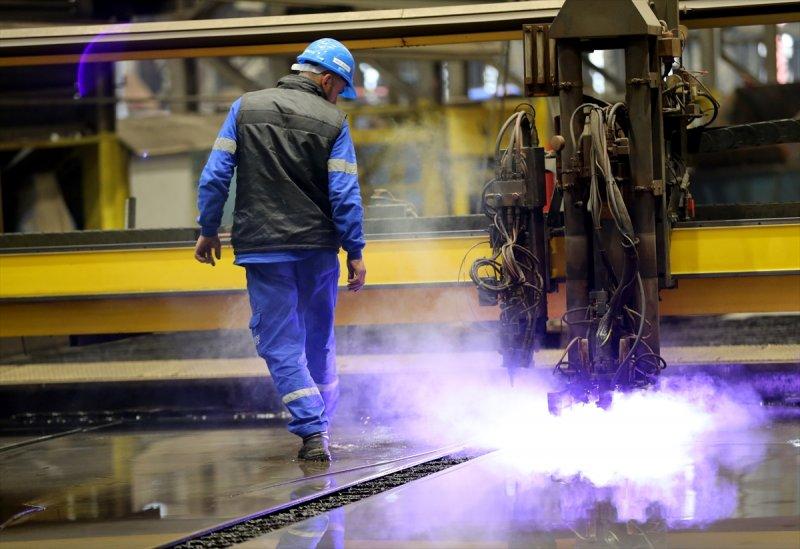 İlk milli uçak gemisi TCG Anadolu görüntülendi