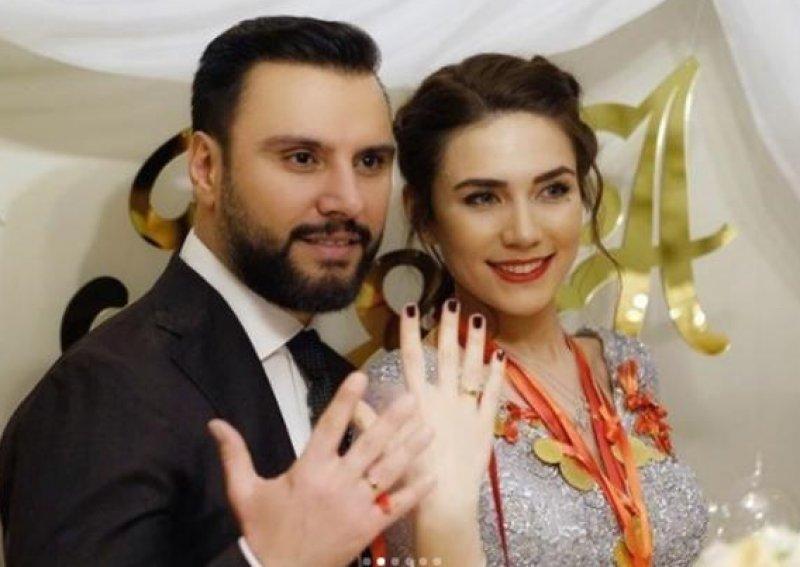 Alişan ile Buse Varol nişanlandı