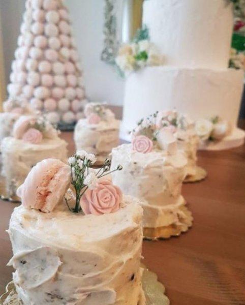 Alişan ile Buse Varol nişanlandı