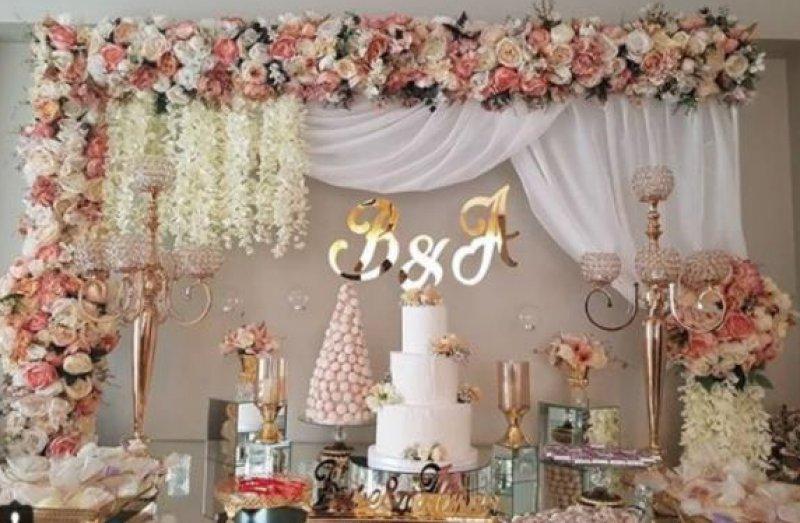 Alişan ile Buse Varol nişanlandı