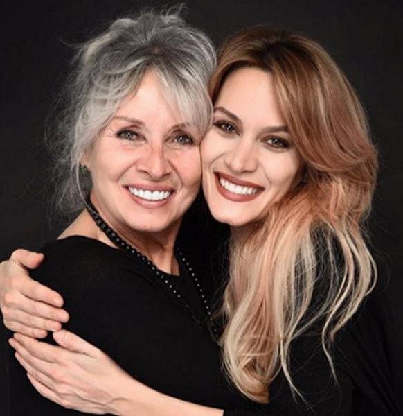 Ebru Cündübeyoğlu: Güzellik aile geleneğimiz