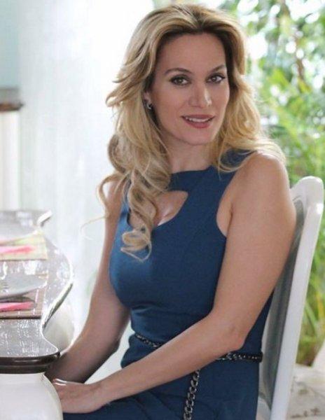 Ebru Cündübeyoğlu: Güzellik aile geleneğimiz