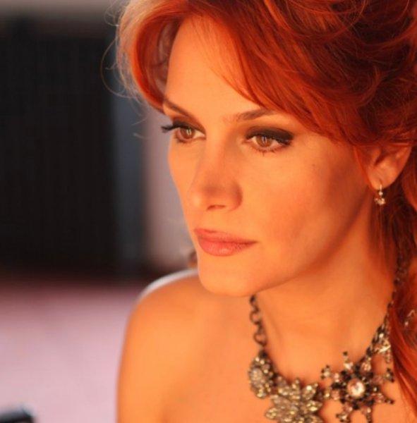 Ebru Cündübeyoğlu: Güzellik aile geleneğimiz