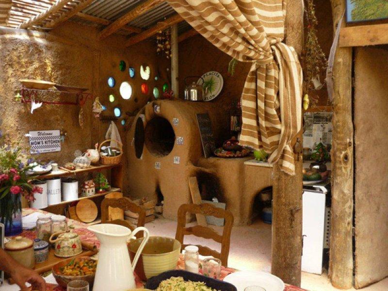 Tamamı kilden yapılmış ev: Casa Terracota