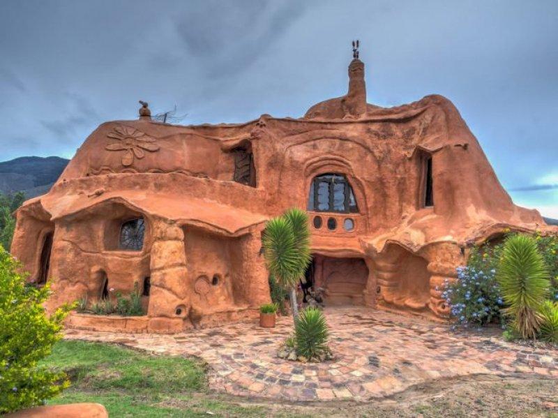 Tamamı kilden yapılmış ev: Casa Terracota