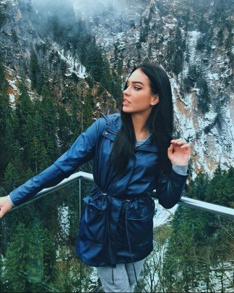 Rus model Adriana Lima'nın tahtına aday - Resim 18