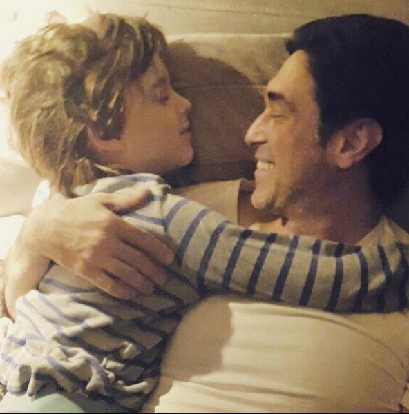 Burak Hakkı'nın çiftlik hayatı