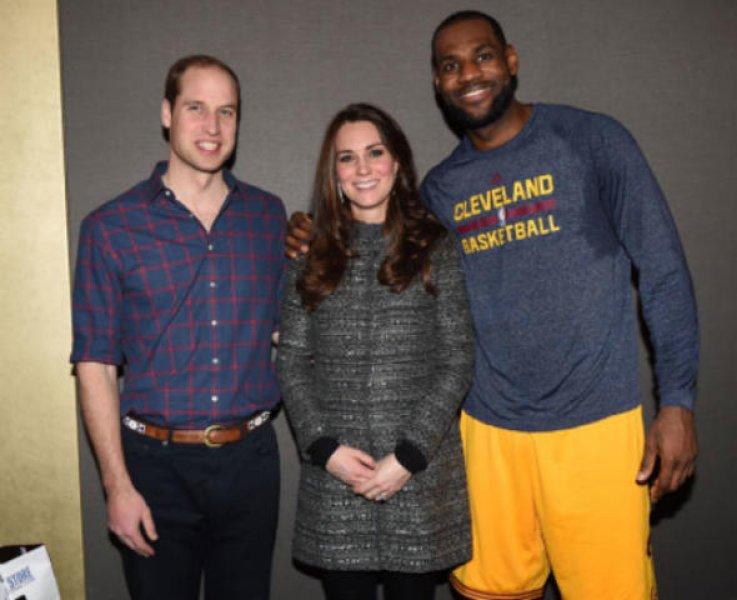 İngiliz Kraliyet Ailesi'nin tuhaf ve katı kuralları