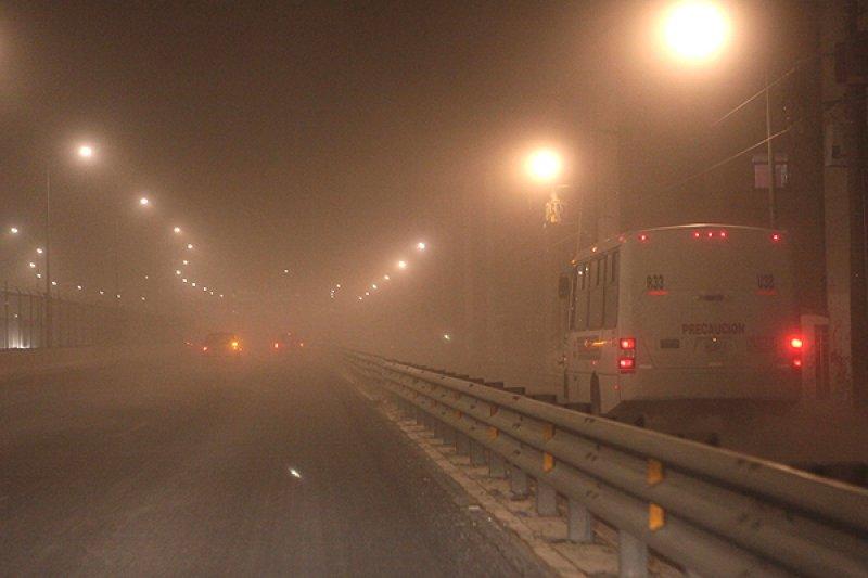 Meksika'da bulunan Popocatepetl Yanardağı patladı