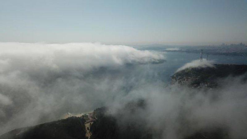 İstanbul Boğazı'nda sis gemiler için kabus oldu