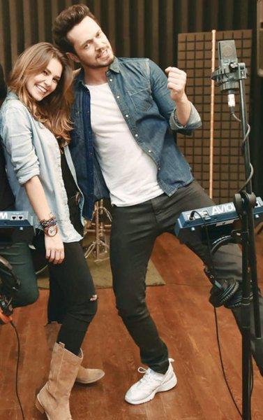 Aslı Enver ve Murat Boz ayrıldı