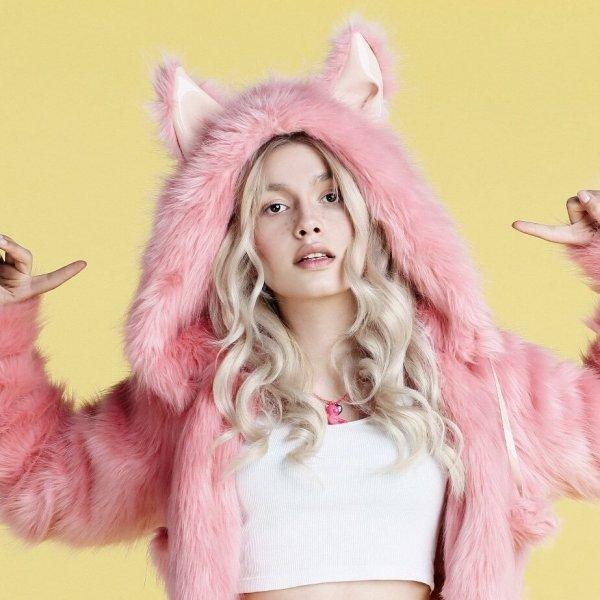 Aleyna Tilki sevgilisiyle gecelerde 