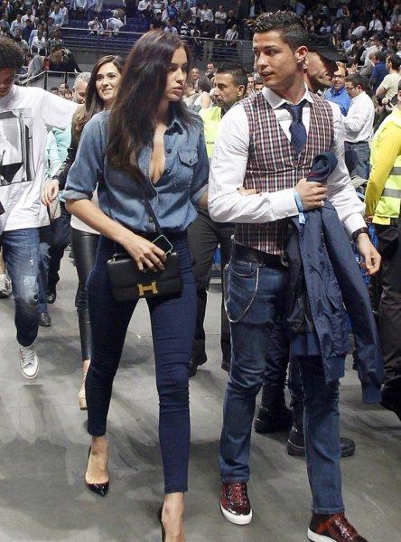 Cristiano Ronaldo eski sevgilisi Irina Shayk'ı unutamıyor 