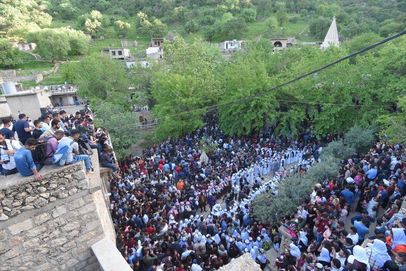 Ezidiler 'Kırmızı Çarşamba Bayramı'nı kutladı