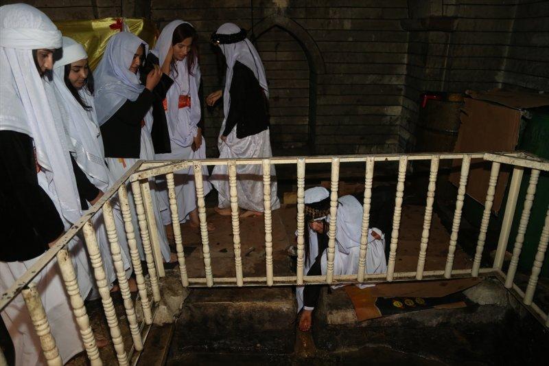 Ezidiler 'Kırmızı Çarşamba Bayramı'nı kutladı