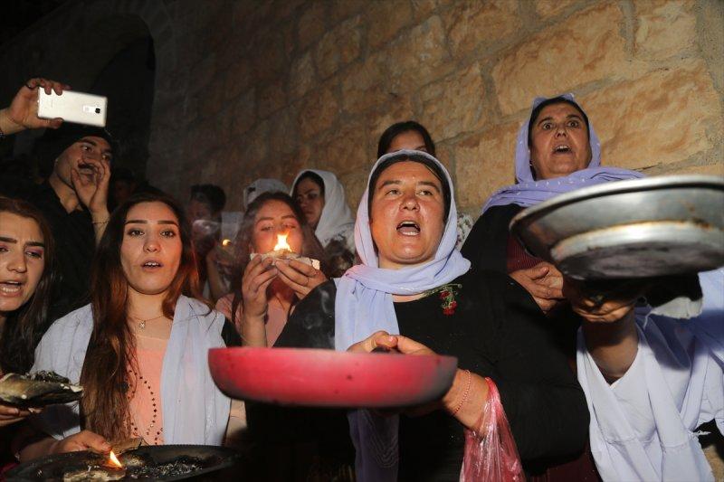 Ezidiler 'Kırmızı Çarşamba Bayramı'nı kutladı