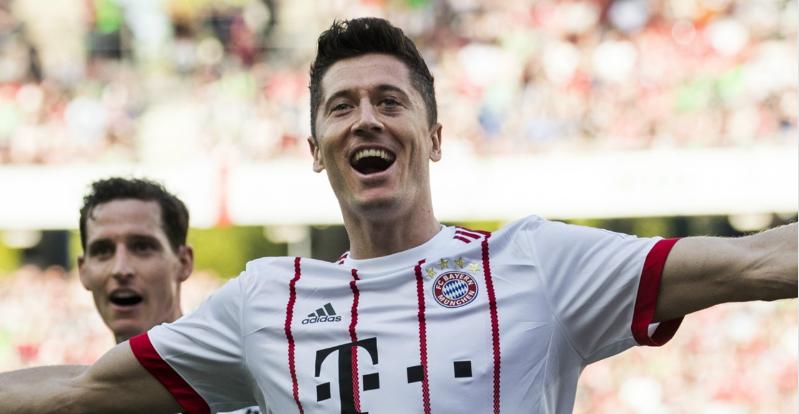 Dünyanın en çok kazanan 20 futbolcusu